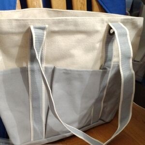 Thirty-One Whisper Grey Canvas Carryall Tote